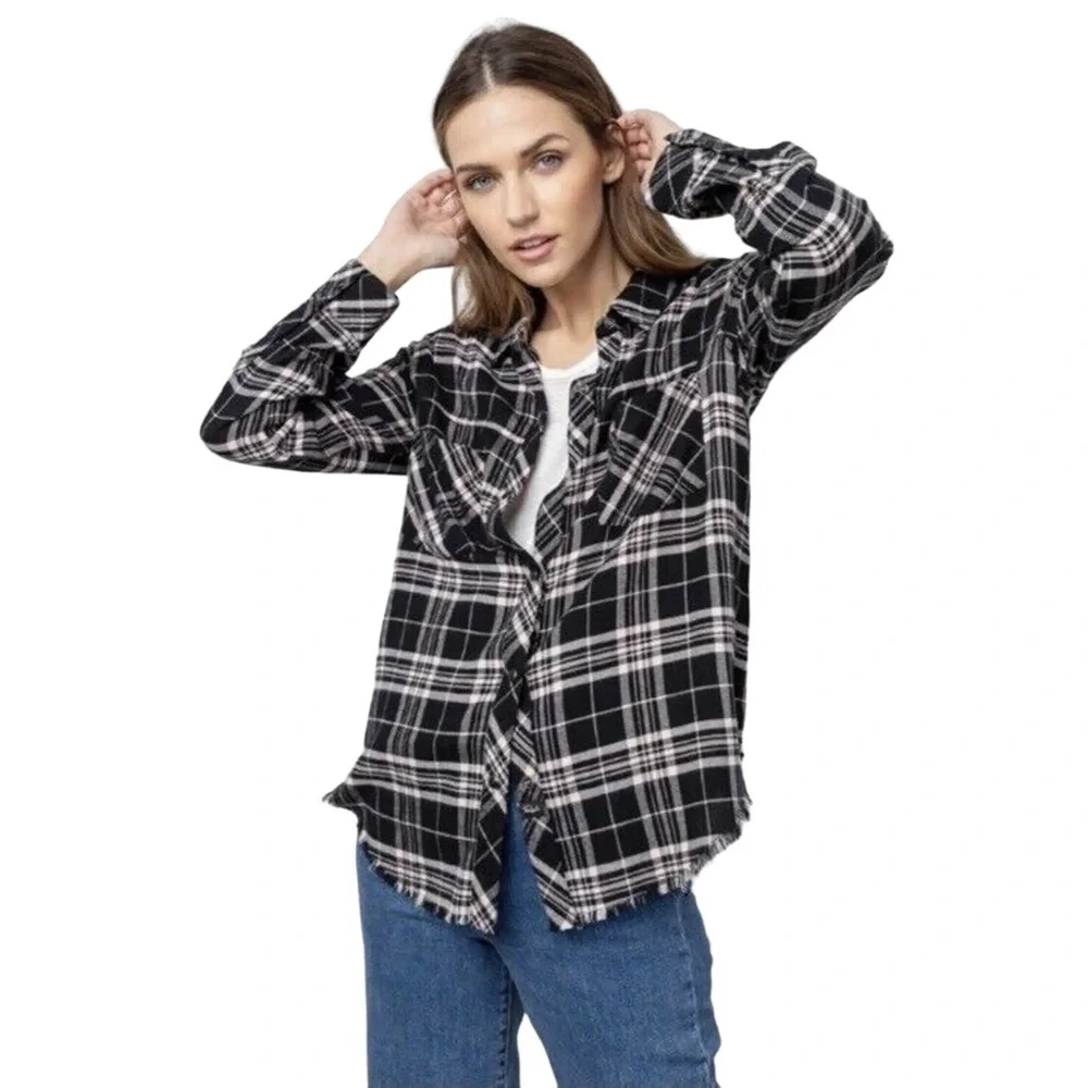 Rails Leo Onyx Peach Plaid Flannel Shirt with Frayed Hem Size Large